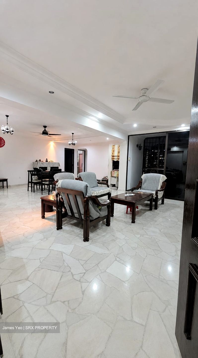 Blk 189A Rivervale Gateway (Sengkang), HDB Executive #584455231